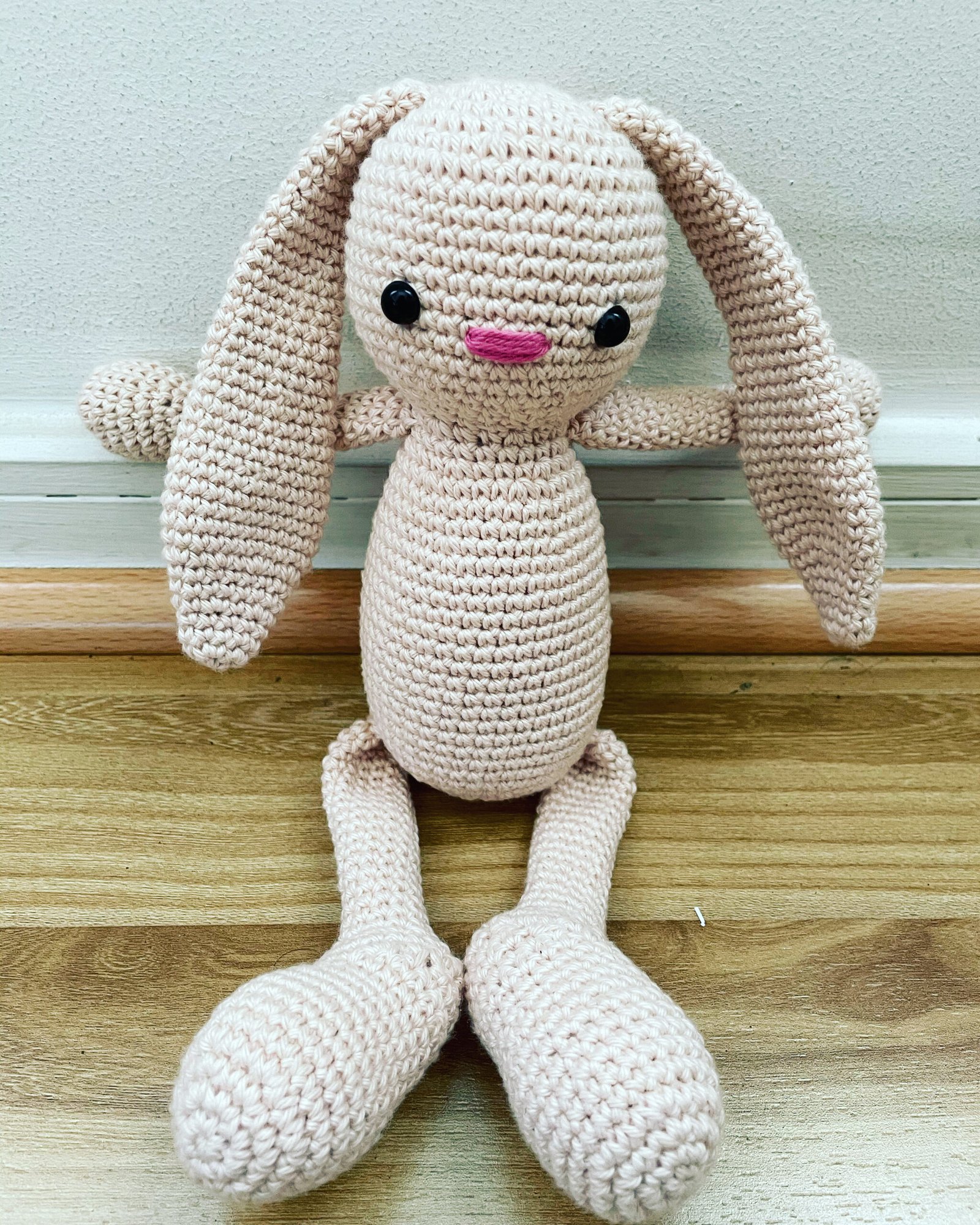 Patrón Digital Amigurumi Conejo Orejón